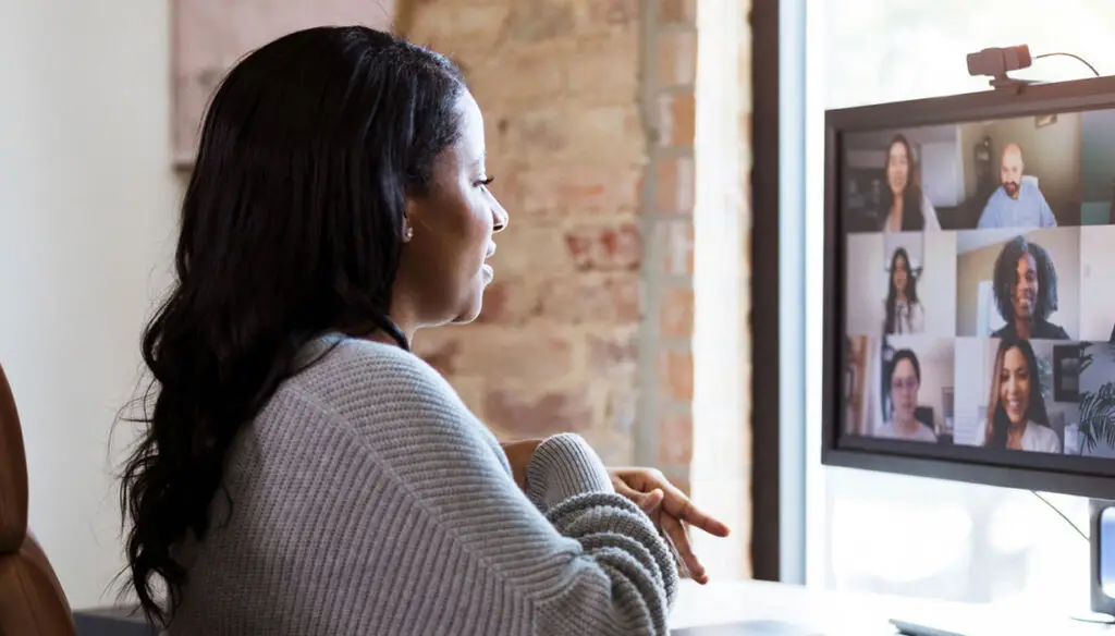 woman in online meeting